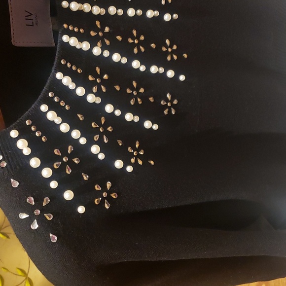 Nwt Liv Milano Large black with white pearl and cyrconia sweater - Picture 9 of 9